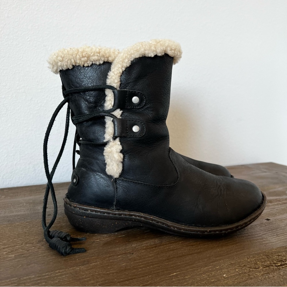 Women's Black Shearling-Lined Winter Ankle Boots - Picture 2 of 13